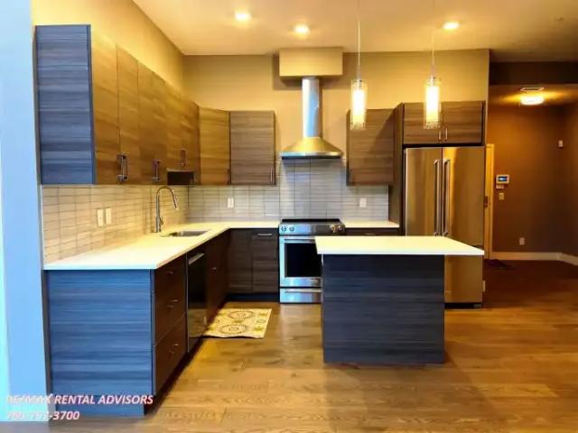 For Rent 2.5 Bedroom Condo Edmonton AB DS101507762