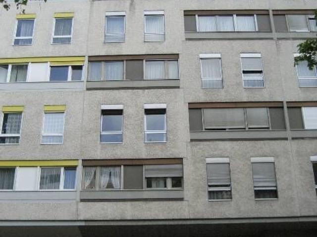 For rent 2.5 rooms in the Gradelle district