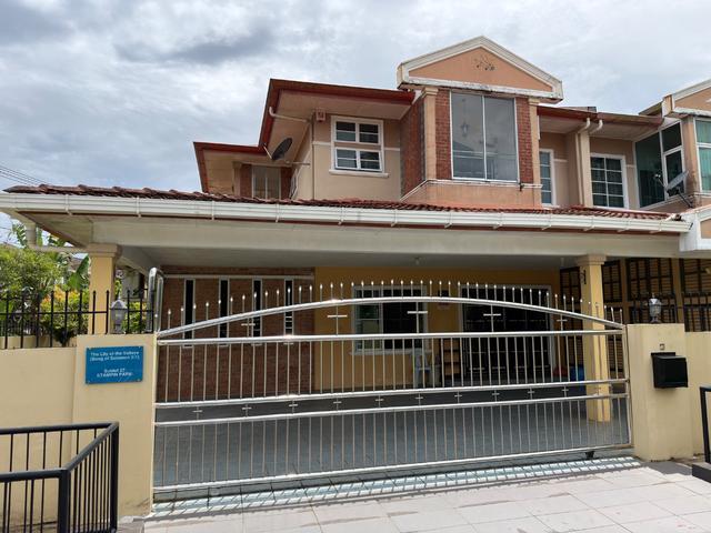 For Rent 2Storey SemiDetached House Green Heights Kuching