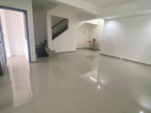 For Rent 2Storey Terrace Permas Jaya