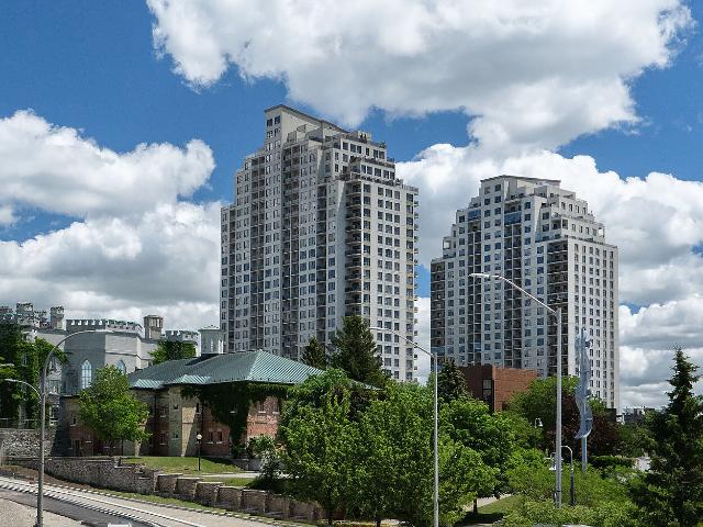 FOR RENT: 330 Ridout Street N