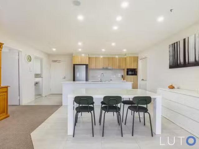 Charming 351/325 Anketell Street, Greenway, ACT 2900