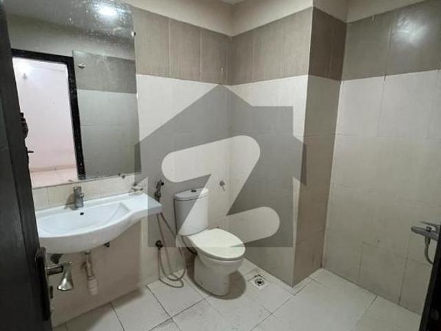 For Rent 3 Bed DD Flat Askari 5 G+7 Building West Open Ground Floor Askari 5