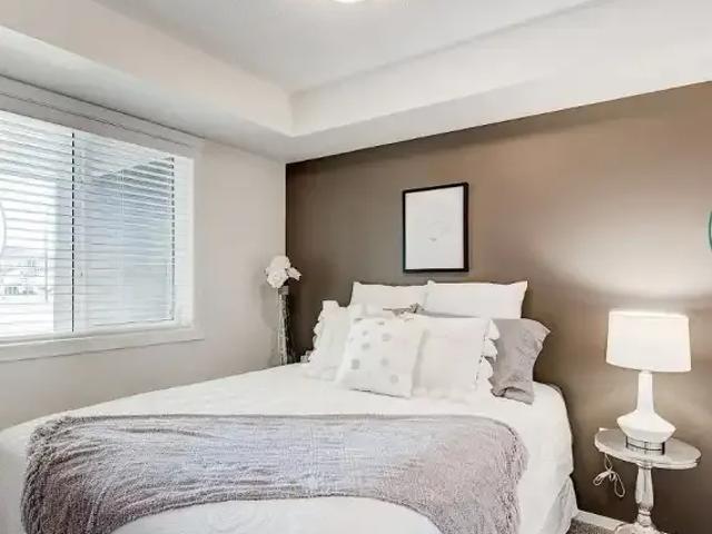 For Rent 3 Bedroom Condo Cochrane AB DS104563569