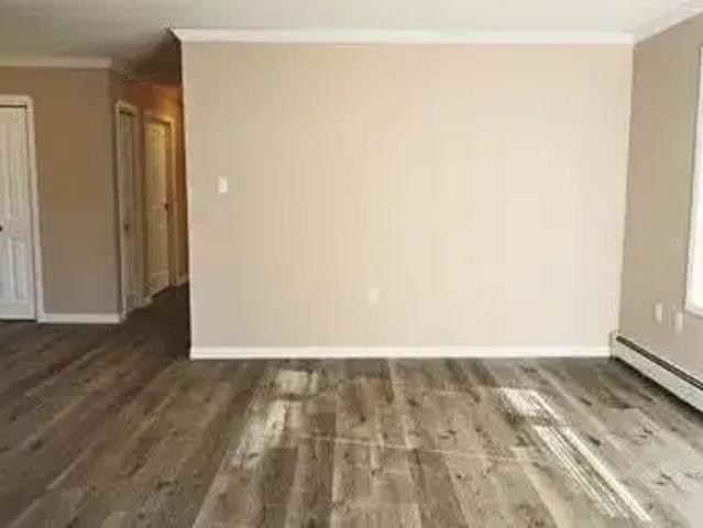 For Rent 3 Bedroom Condo Cold Lake AB DS104142609