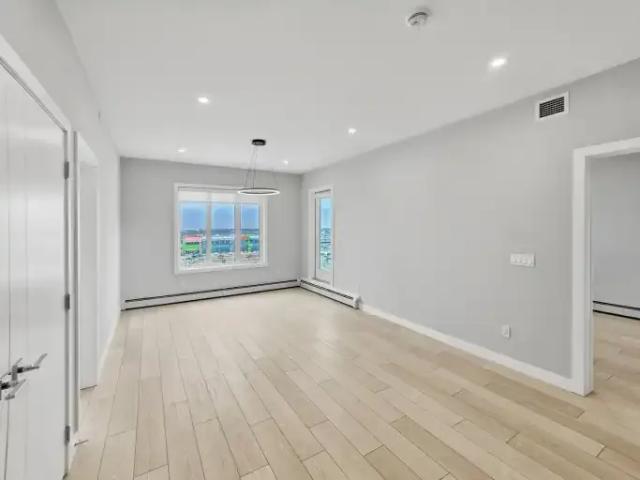 For Rent 3 Bedroom Condo Calgary AB DLS102551628