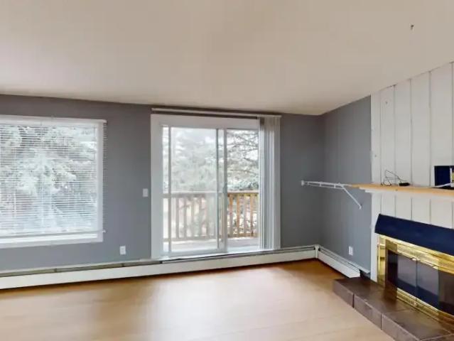 For Rent 3 Bedroom Condo Calgary AB DS102846550