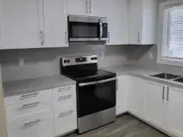 For Rent 3 Bedroom Condo Calgary AB DS104179197