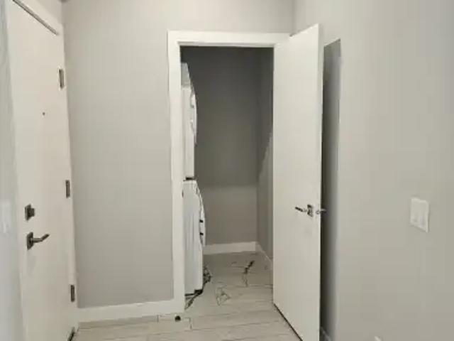 For Rent 3 Bedroom Condo Calgary AB DS104864003