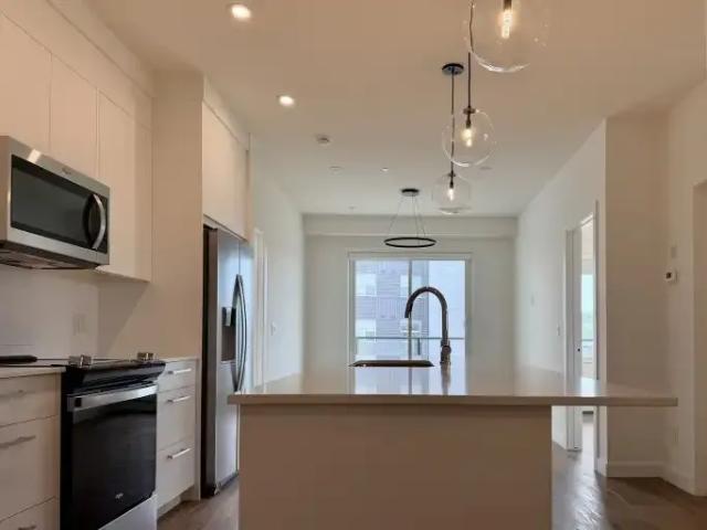 For Rent 3 Bedroom Condo Calgary AB DS104910207