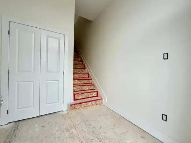For Rent 3 Bedroom Condo Ottawa ON DS101879387