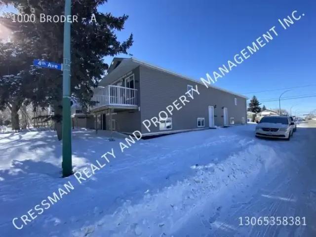 For Rent 3 Bedroom Condo Regina SK DS102846226
