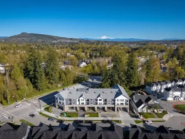 For Rent 3 Bedroom Apartment Maple Ridge BC DS105004493