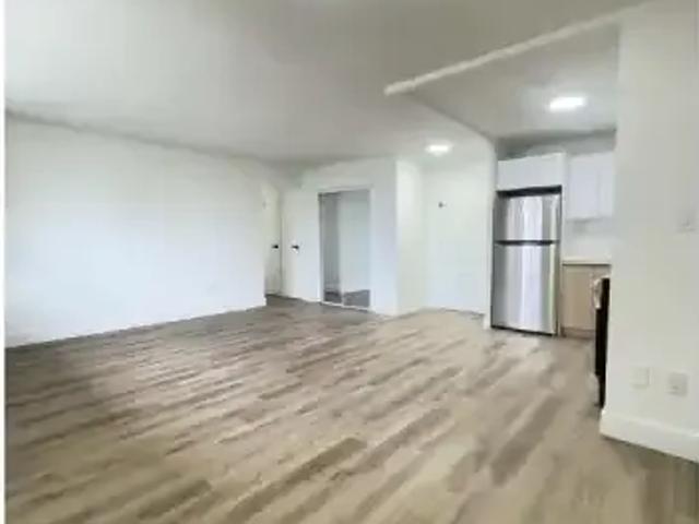 For Rent 3 Bedroom Apartment Mississauga ON DLS101041765