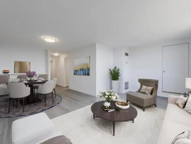 For Rent 3 Bedroom Apartment Mississauga ON DS102845759