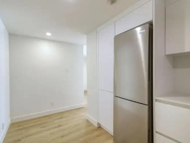 For Rent 3 Bedroom Apartment Montreal QC DLS94008150