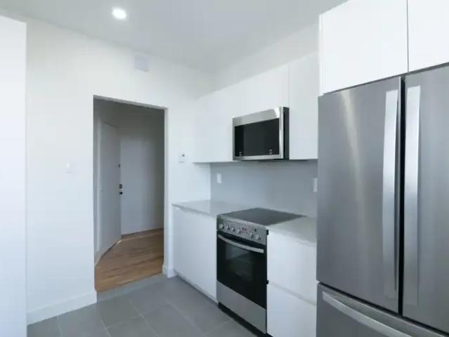 For Rent 3 Bedroom Apartment Montreal QC DS101506827