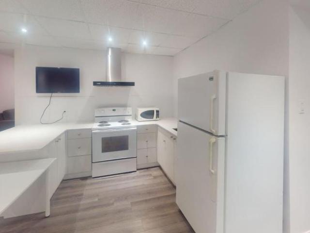 For Rent 3 Bedroom Apartment Montréal QC DS98315324