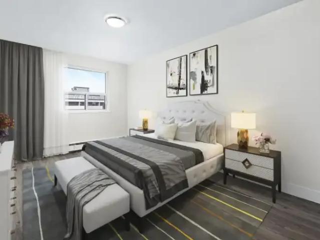 For Rent 3 Bedroom Apartment North York ON DS102844585