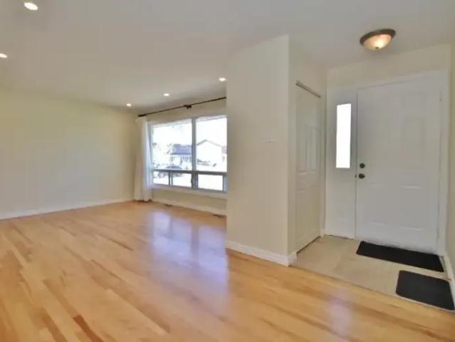 For Rent 3 Bedroom Apartment Ottawa ON DS102846458