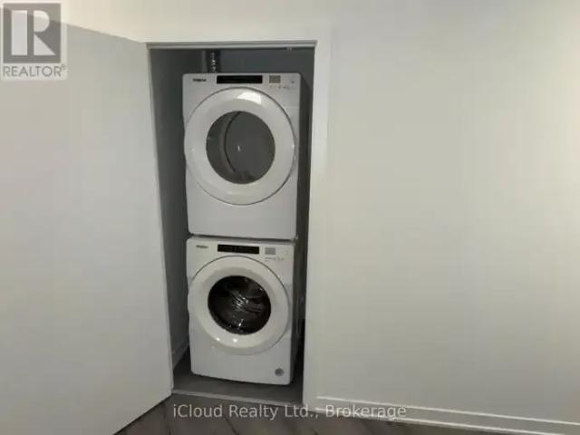 For Rent 3 Bedroom Apartment Oakville ON DS103151838