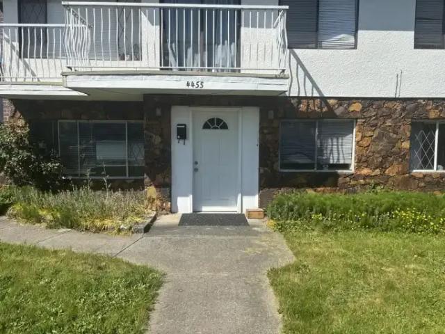 For Rent 3 Bedroom Apartment Burnaby BC DS102846217