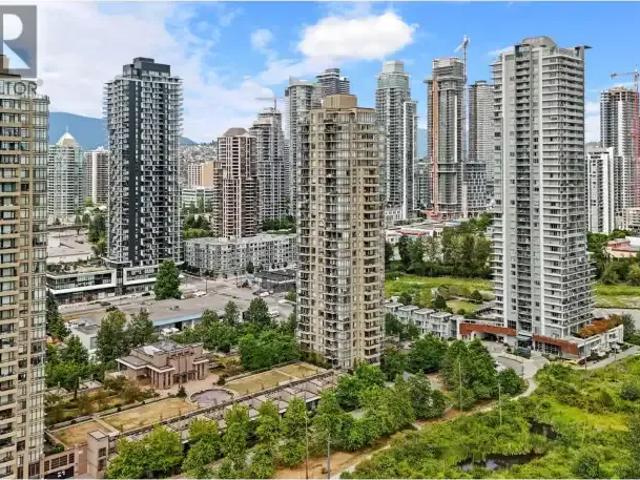 For Rent 3 Bedroom Apartment Burnaby BC DS103695202