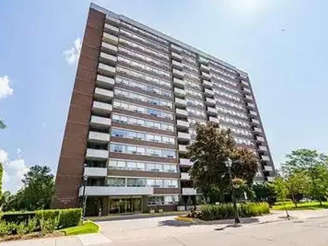 For Rent 3 Bedroom Apartment Burlington ON DS102882736