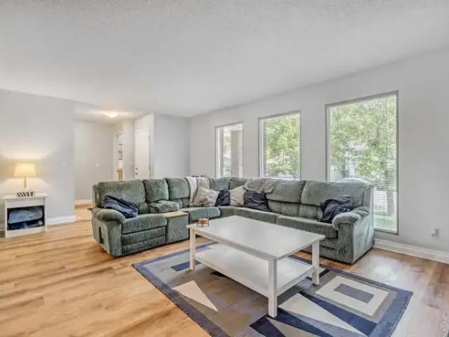 For Rent 3 Bedroom Apartment Calgary AB DLS102551339