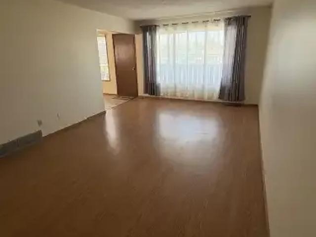For Rent 3 Bedroom Apartment Calgary AB DS101986690