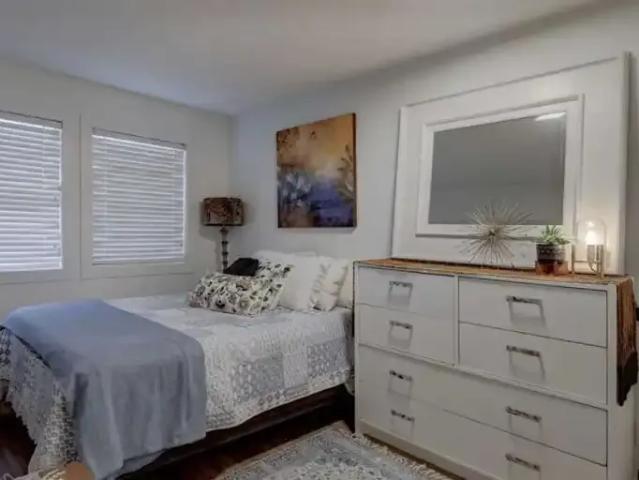 For Rent 3 Bedroom Apartment Calgary AB DS102434459