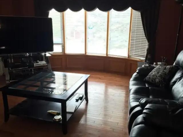 For Rent 3 Bedroom Apartment Calgary AB DS102629456