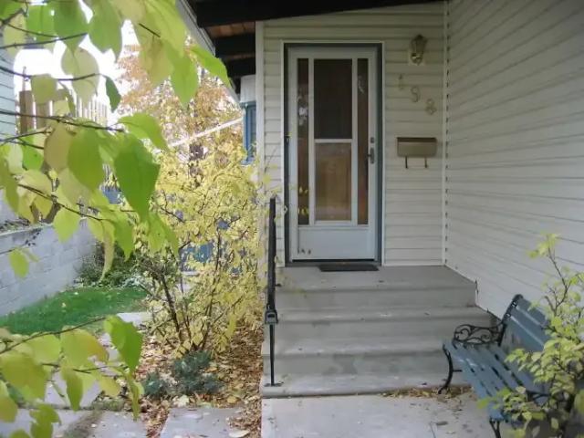 For Rent 3 Bedroom Apartment Calgary AB DS102658347