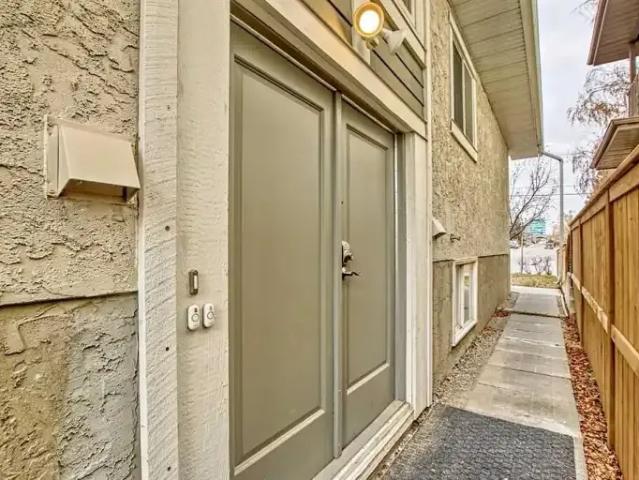 For Rent 3 Bedroom Apartment Calgary AB DS102271736