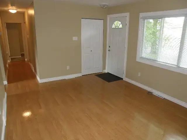 For Rent 3 Bedroom Apartment Calgary AB DS103060448