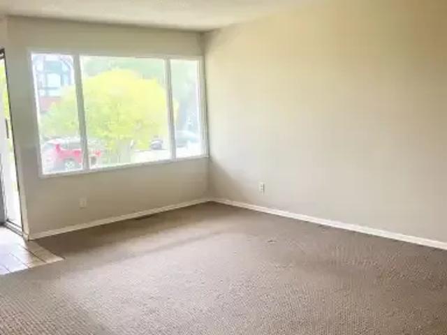 For Rent 3 Bedroom Apartment Calgary AB DS103151730