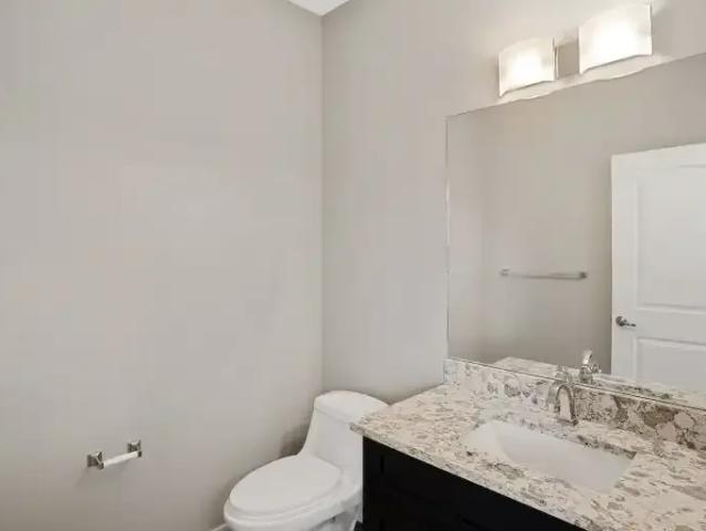 For Rent 3 Bedroom Apartment Calgary AB DS103179088