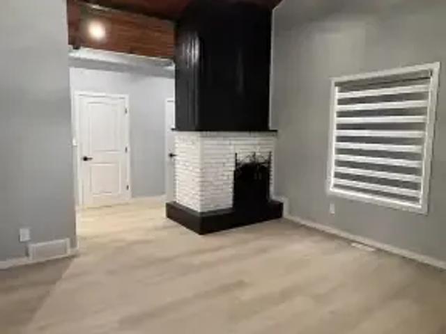For Rent 3 Bedroom Apartment Calgary AB DS104401693