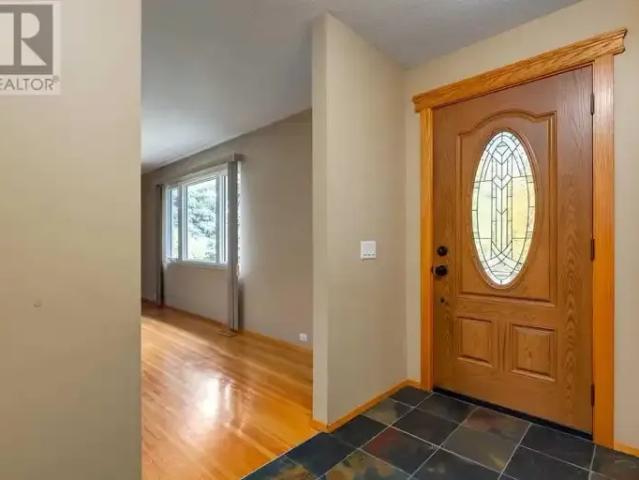 For Rent 3 Bedroom Apartment Calgary AB DS104506738