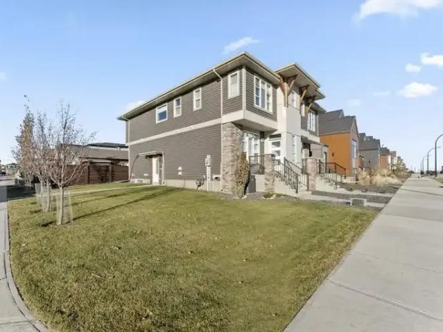 For Rent 3 Bedroom Apartment Calgary AB DS104535470