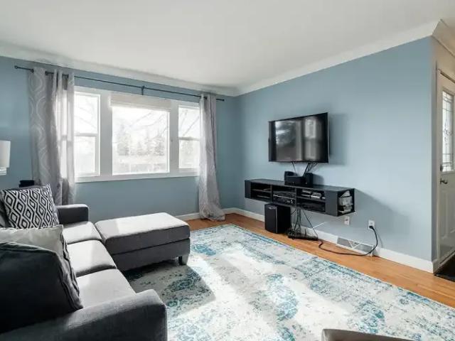 For Rent 3 Bedroom Apartment Calgary AB DS104681022