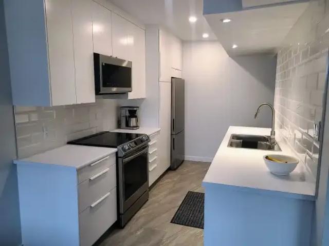 For Rent 3 Bedroom Apartment Calgary AB DS104178793