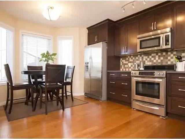 For Rent 3 Bedroom Apartment Calgary AB DS104179647