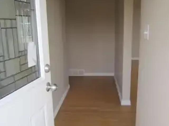 For Rent 3 Bedroom Apartment Calgary AB DS104179805