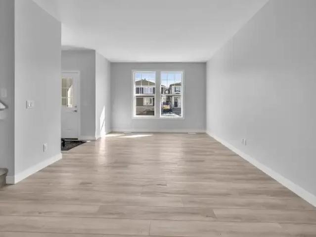 For Rent 3 Bedroom Apartment Calgary AB DS104180848