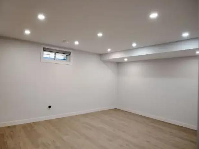 For Rent 3 Bedroom Apartment Calgary AB DS104180027