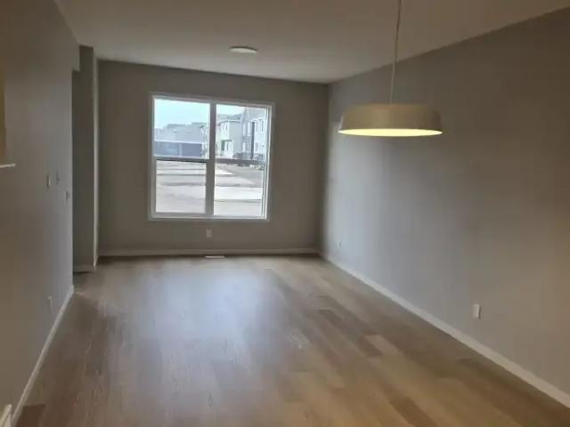 For Rent 3 Bedroom Apartment Calgary AB DS104181214
