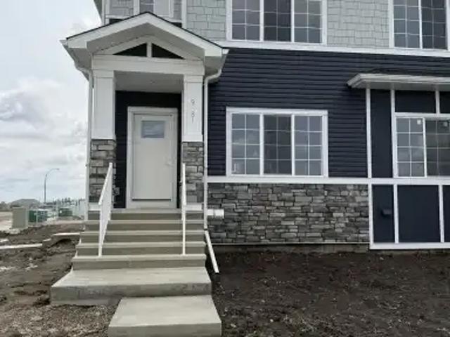 For Rent 3 Bedroom Apartment Calgary AB DS104182256
