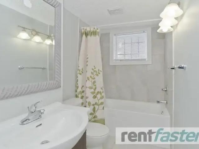 For Rent 3 Bedroom Apartment Calgary AB DS104292030