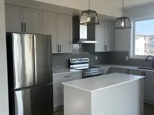 For Rent 3 Bedroom Apartment Calgary AB DS104292232